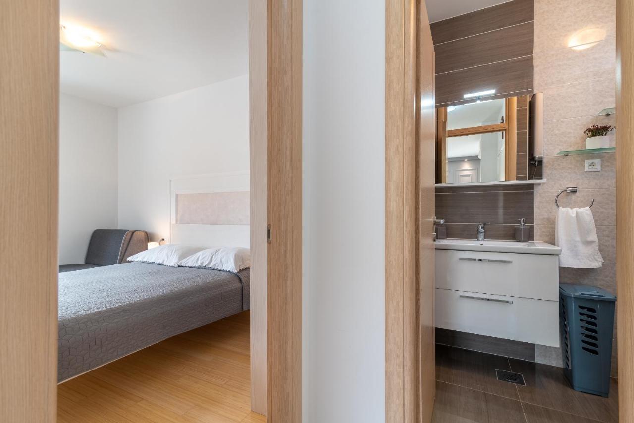 Apartman Lorena Трогір Екстер'єр фото
