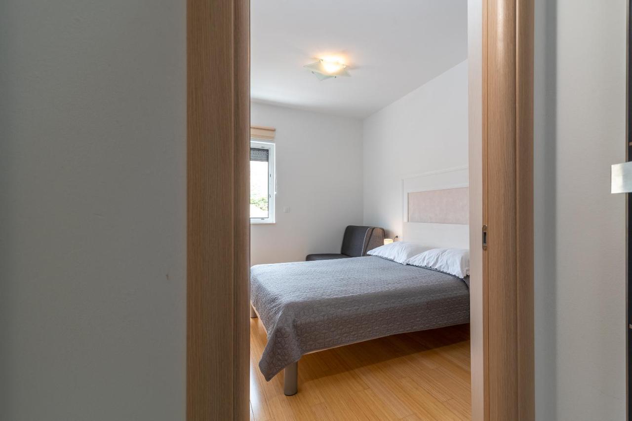 Apartman Lorena Трогір Екстер'єр фото