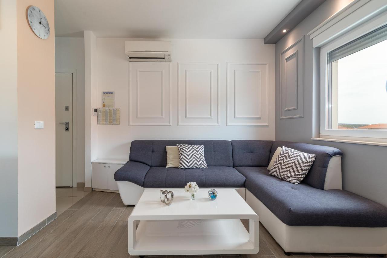Apartman Lorena Трогір Екстер'єр фото