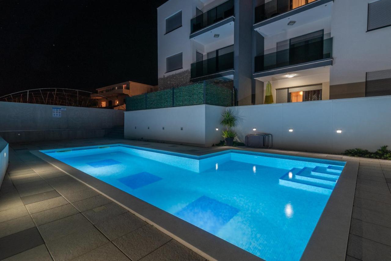 Apartman Lorena Трогір Екстер'єр фото